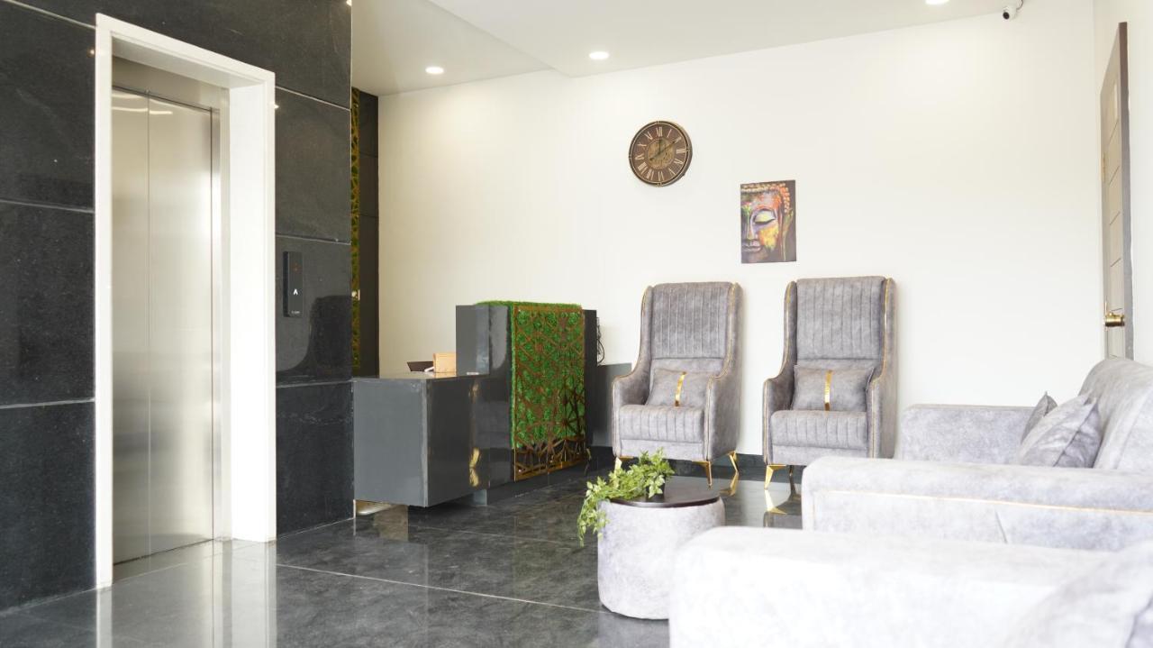 Hotel Quince Elite Mysuru Zewnętrze zdjęcie